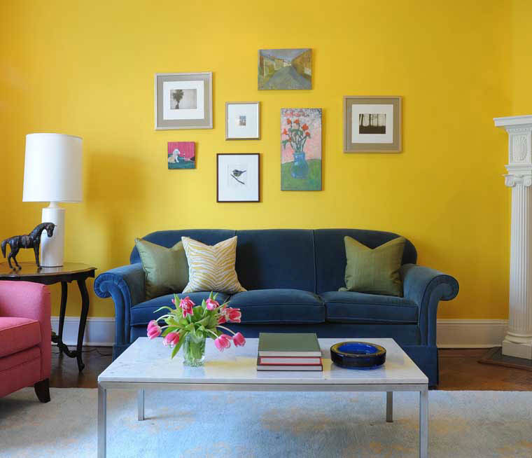 Sơn tường phòng khách màu vàng