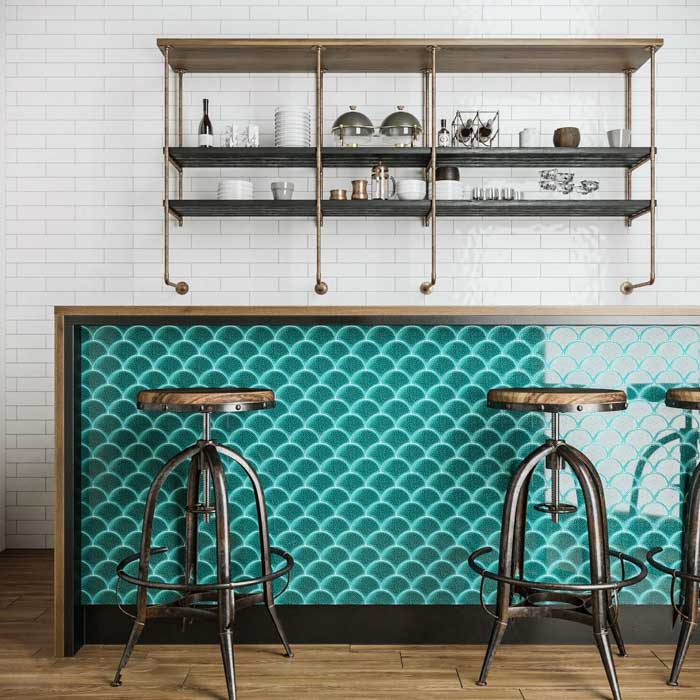 Mẫu bàn bar bếp ốp bằng gạch men mosaic