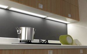 Cách lắp đèn led cho tủ bếp