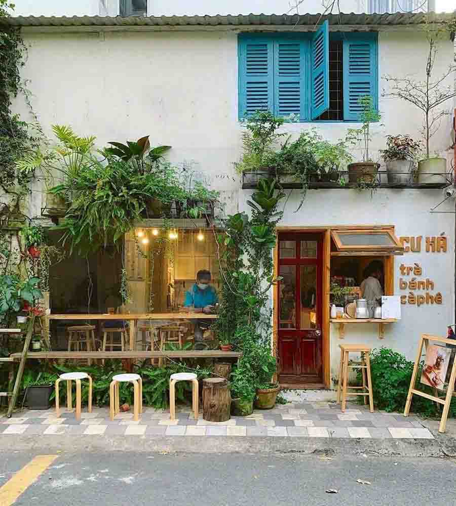Thiết kế quán cafe vỉa hè với phong cách sân vườn